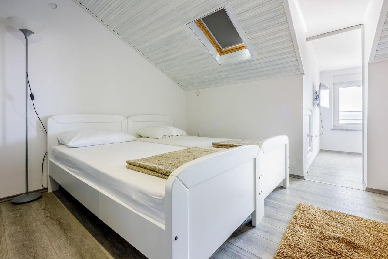 Apartment Heriban Crikvenica Exteriör bild
