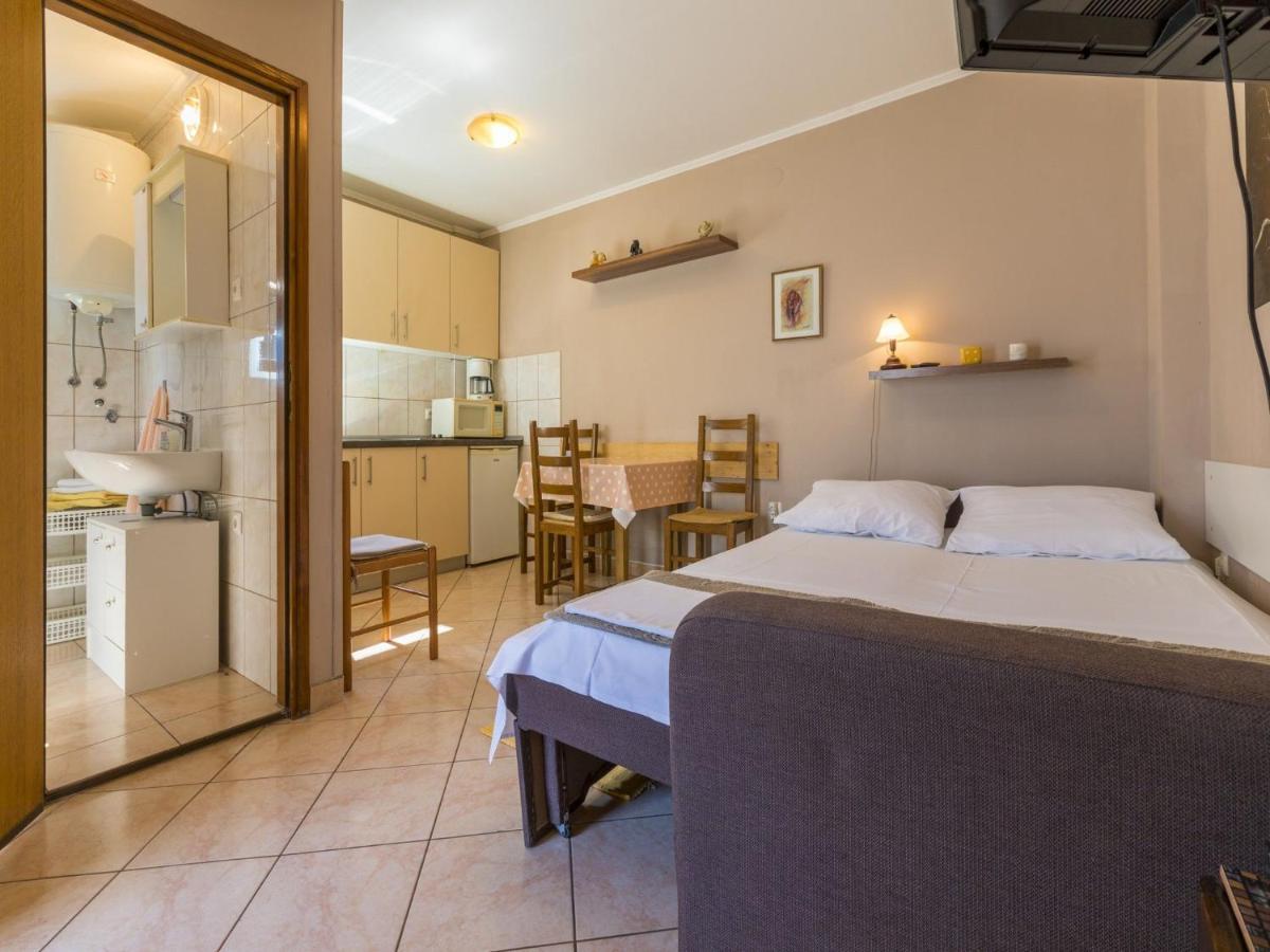 Apartment Heriban Crikvenica Exteriör bild